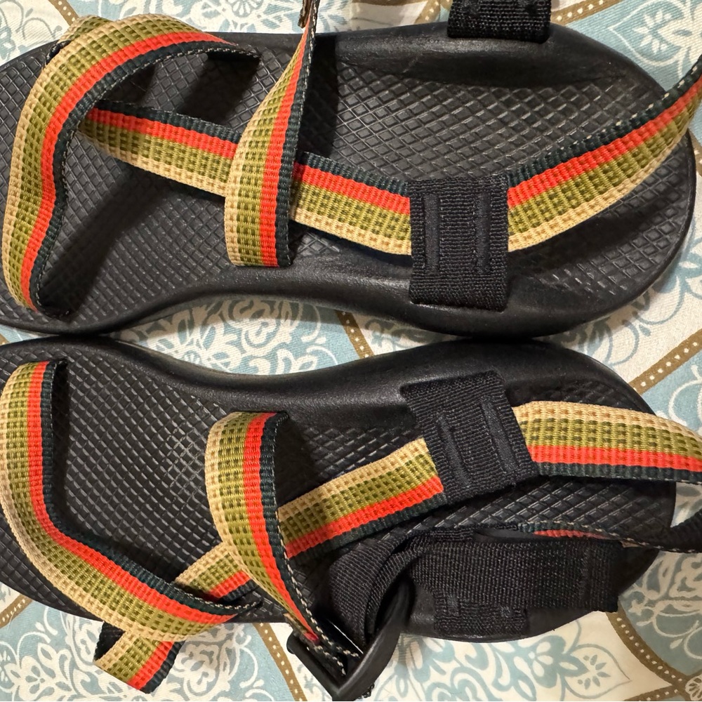 Chaco women’s Sandals - Black with Multicolor Straps - Picture 2 of 5
